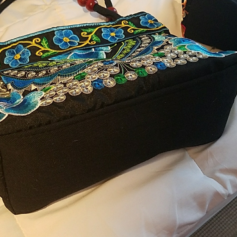 purse - Picture 4 of 4